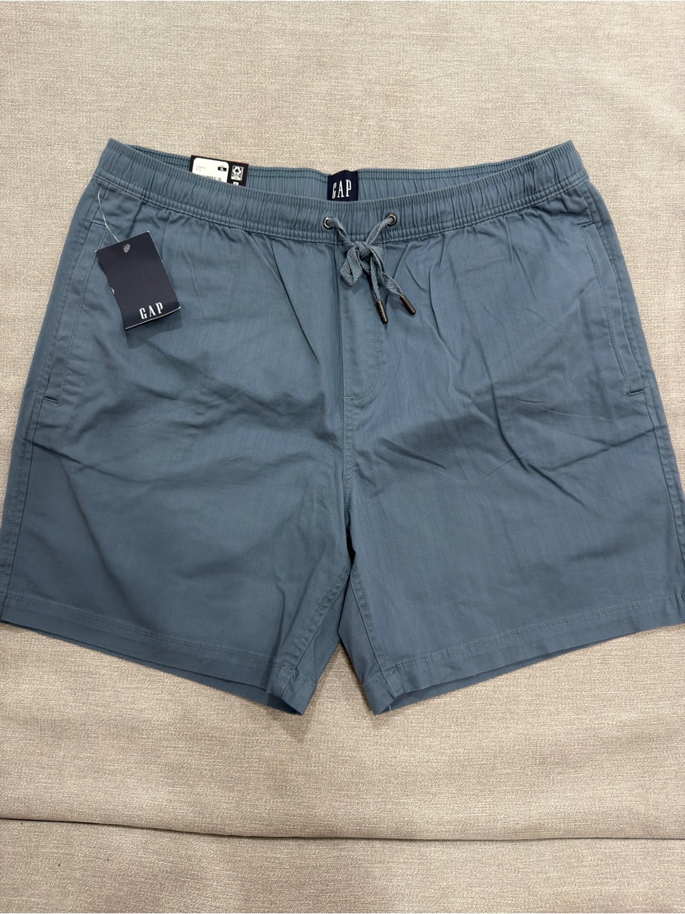 NEW GAP Men's Slate Blue Drawstring Shorts 7 inch inseam